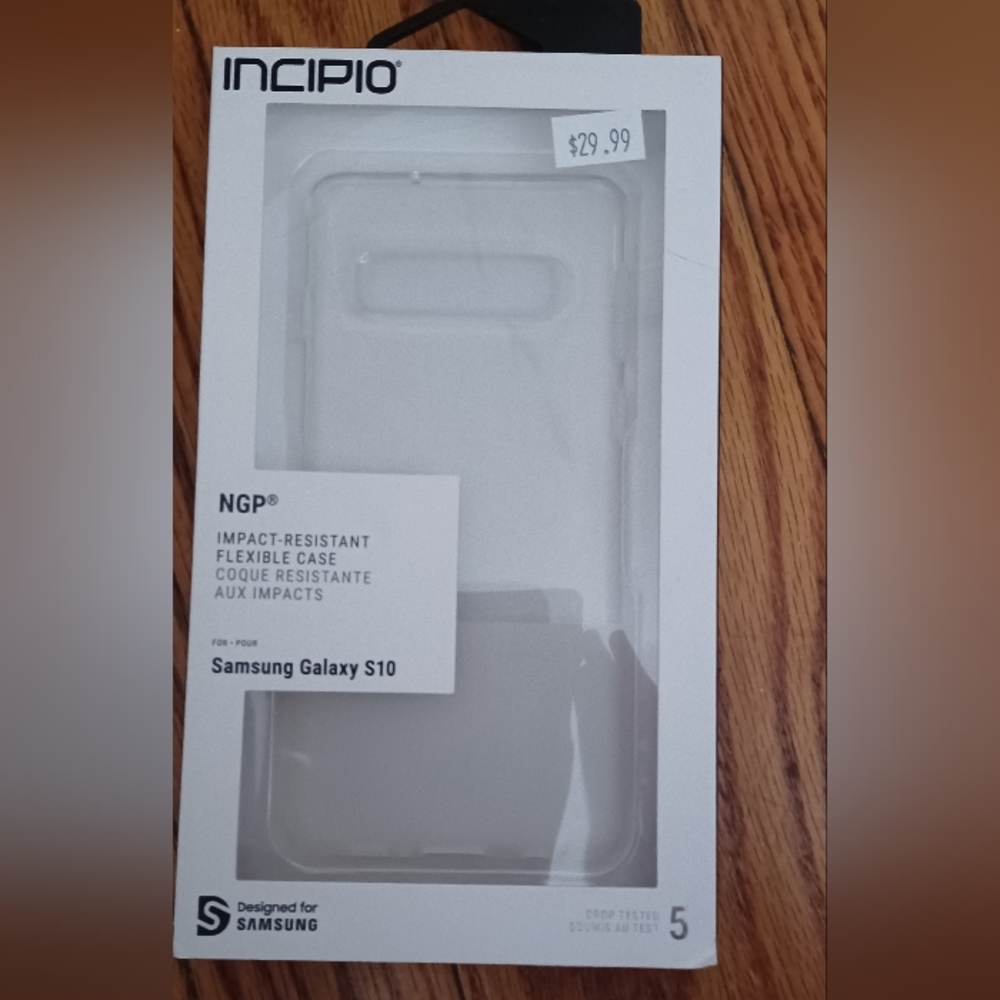 Samsung Galaxy S10 Incipio case